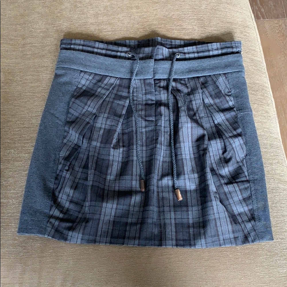 Italian-made, classy short skirt